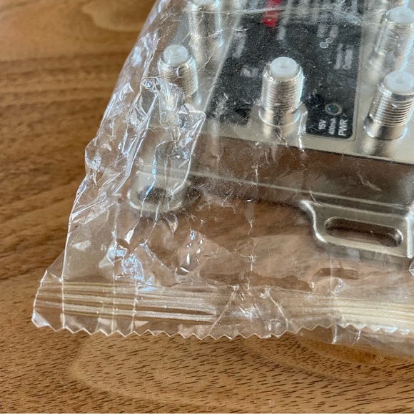 NIP VoIP 8 output residential amplifier - Picture 6 of 11